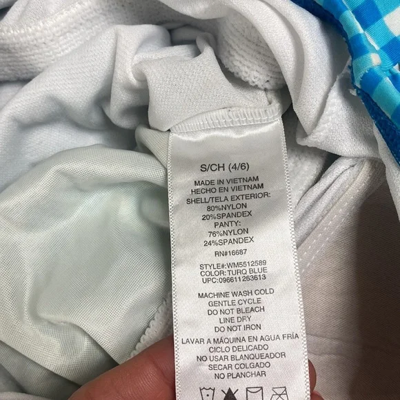 Pinup cold shoulder bathing suit - Picture 5 of 6